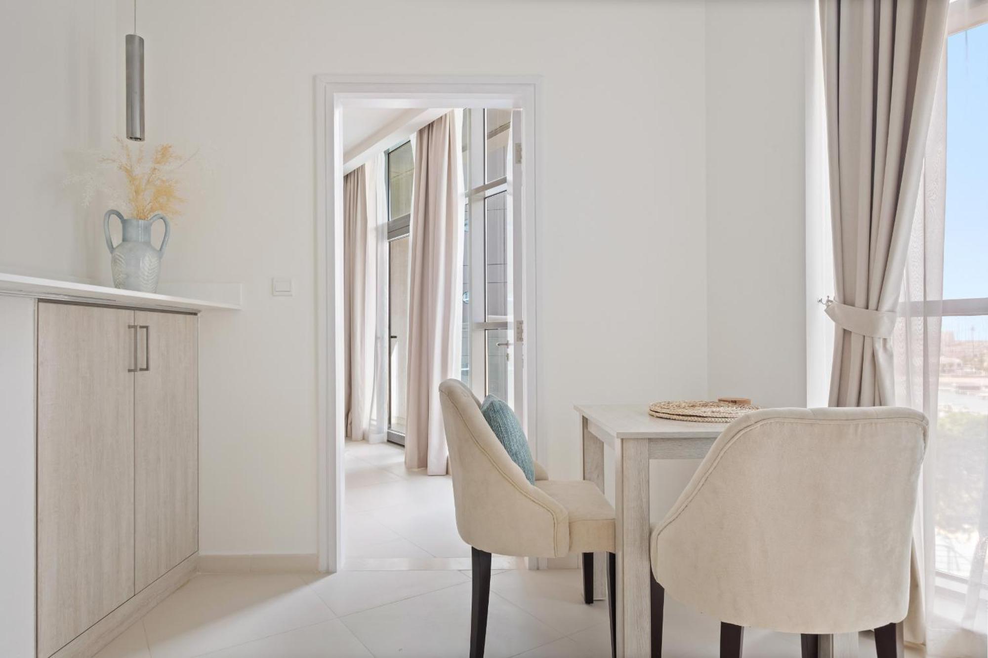 Apartment Vayk- Epic 1br On The Palm Jumeirah *